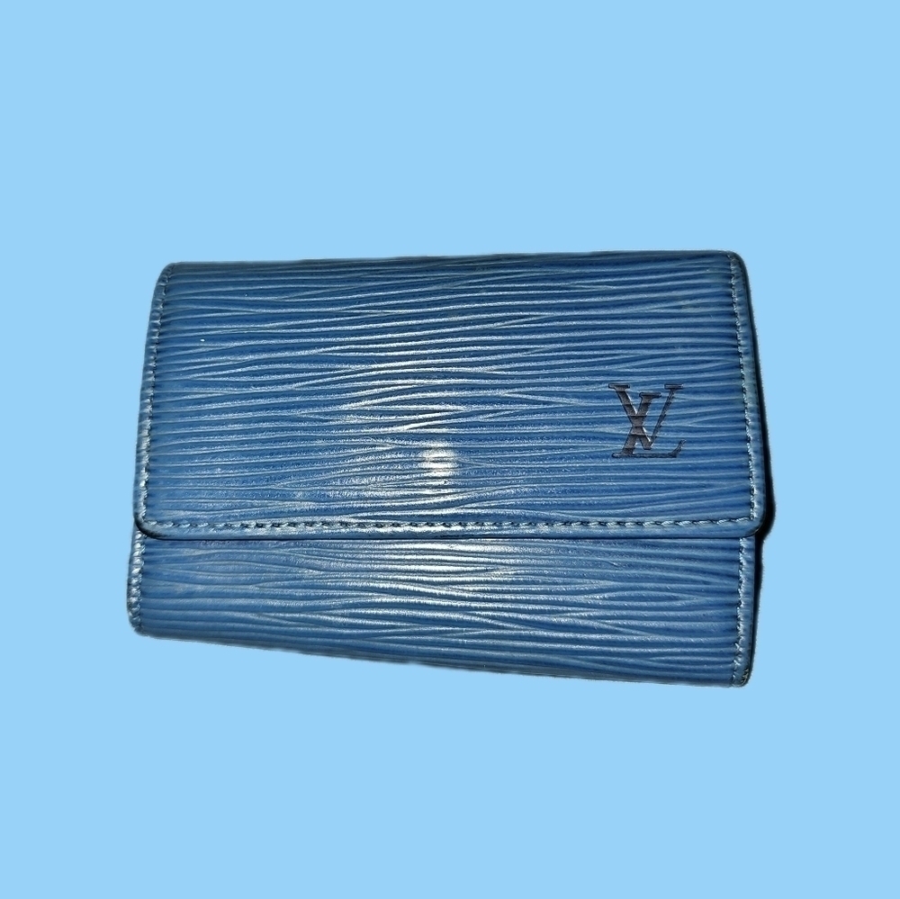 GUC Blue Epi Leather Louis Vuitton 6 ring Key Holder